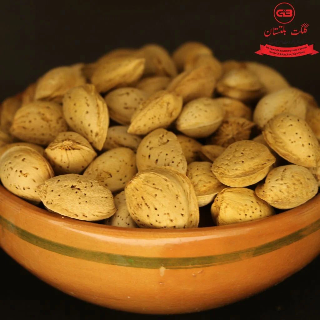 Badam Khata Pewandi Sabhat (Almond)