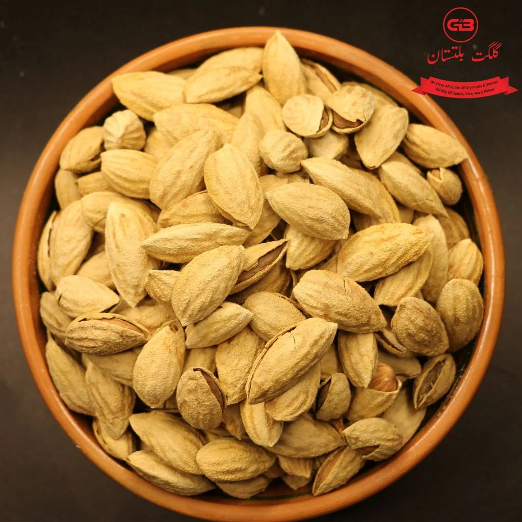 Badam Mongphli (Almond)
