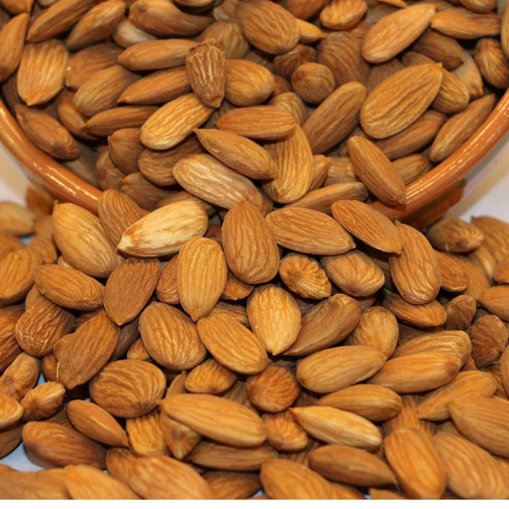 Badam Kagzi Giri (Almond)